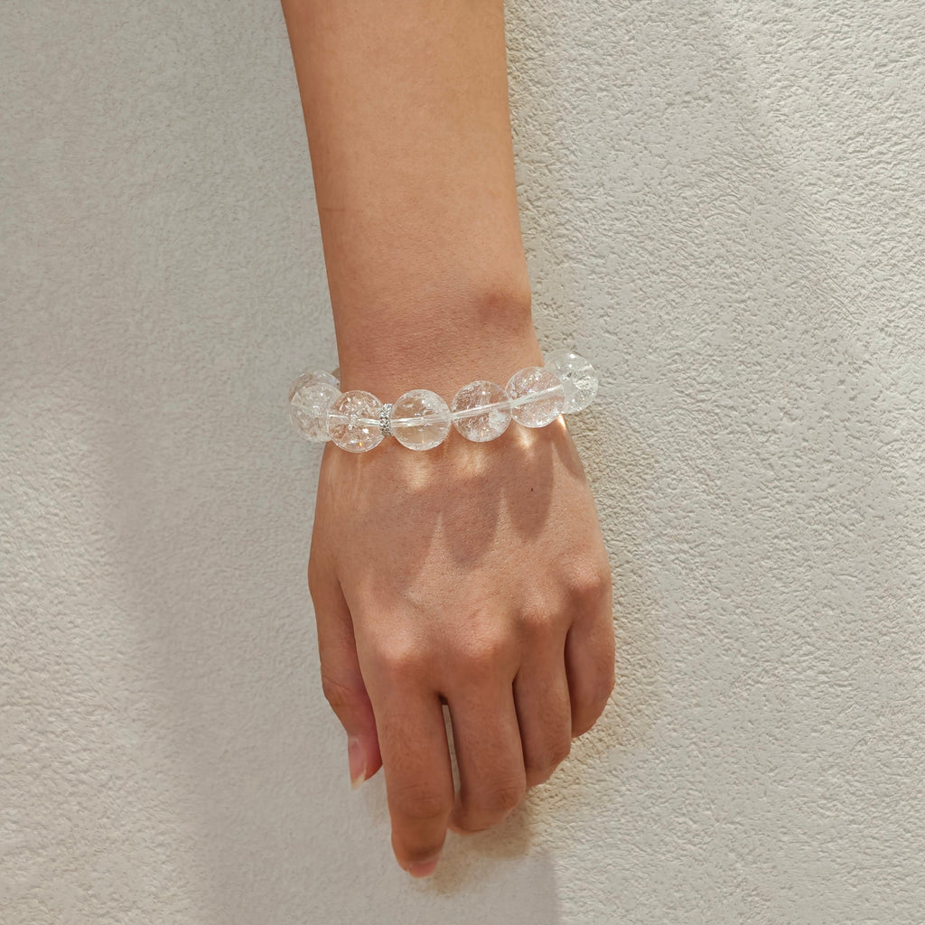 Ice Veil（アイス・ヴェール）｜アゼツライト 天然石ブレスレット