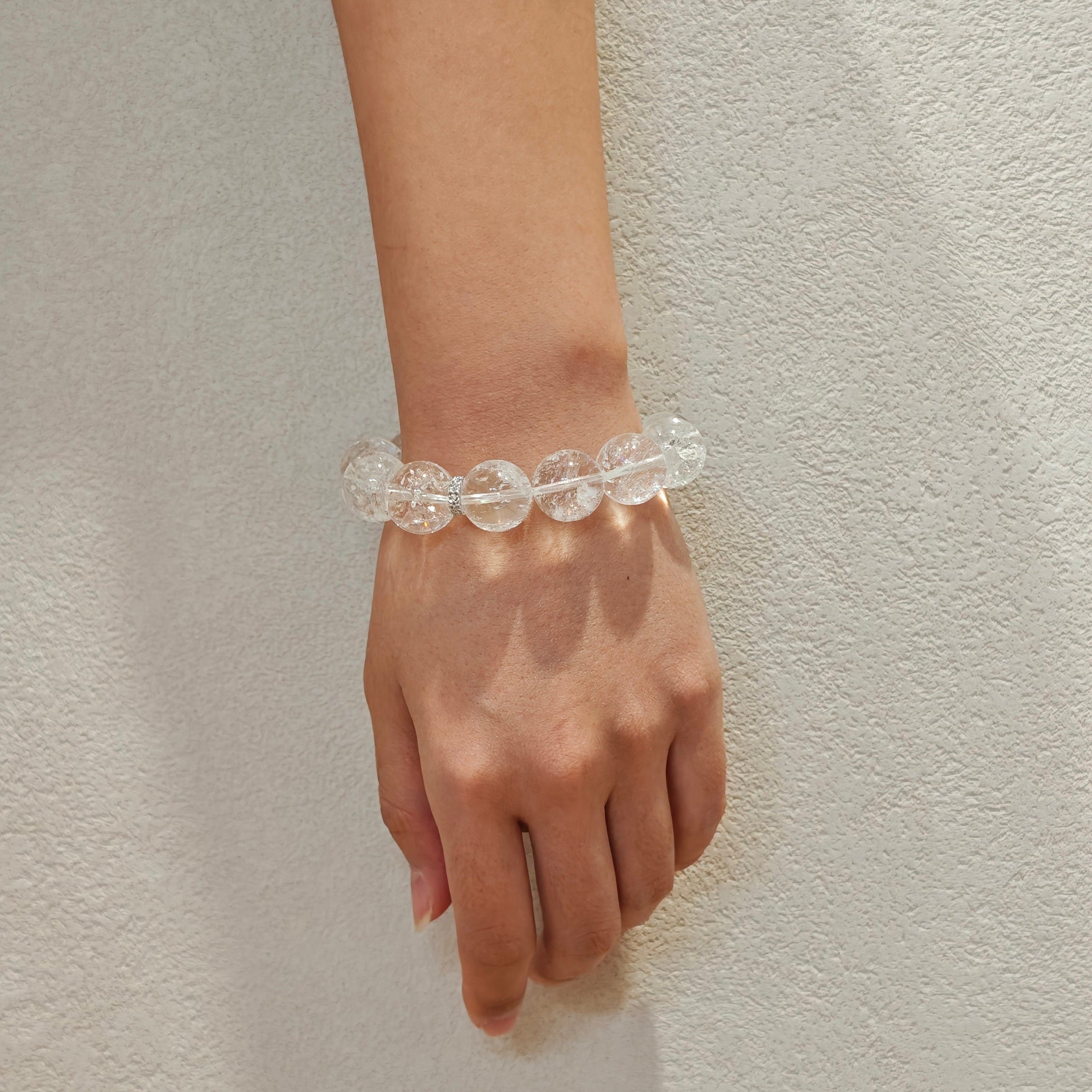 Ice Veil（アイス・ヴェール）｜アゼツライト 天然石ブレスレット