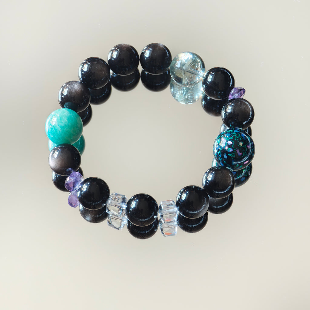 Deep Layer | Silver Obsidian, Amazonite, Green Quartz, Clear Quartz, Amethyst & Urushi Lacquer Bead