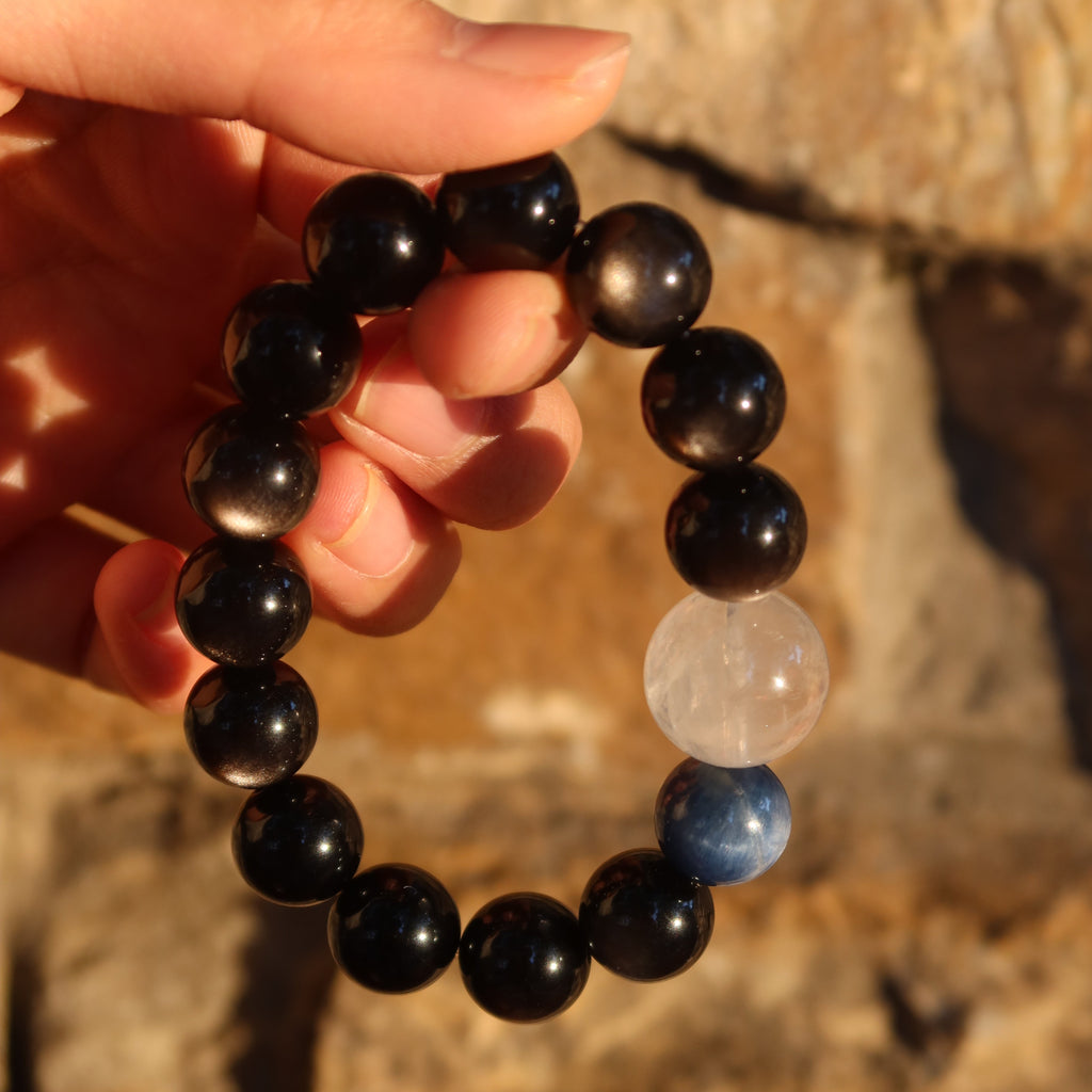 Night Voyage（ナイト・ヴォヤージュ）｜銀曜石 × ミルキークォーツ × ブルーカイヤナイト