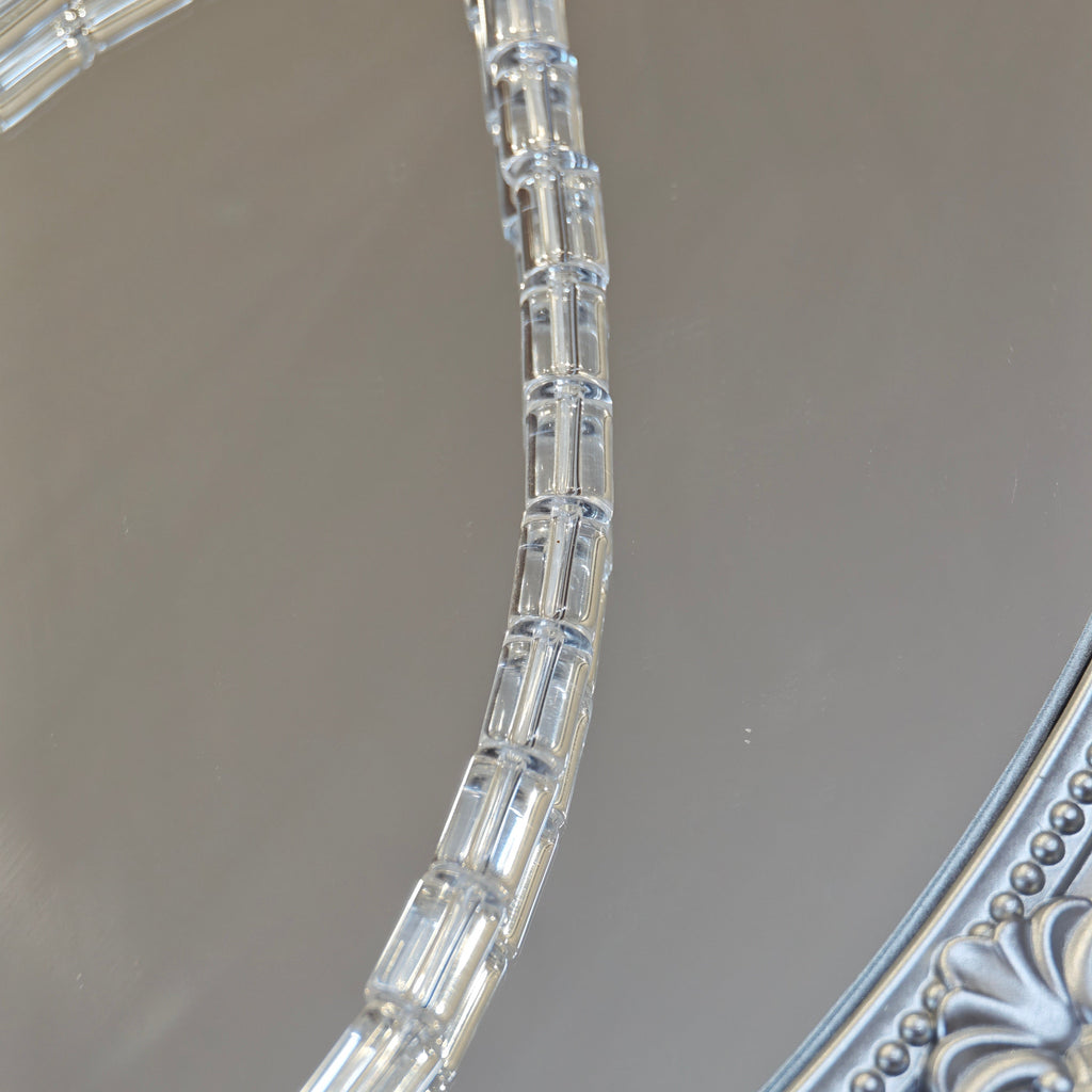 Linea Necklace